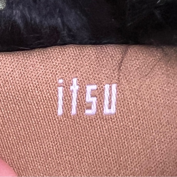 EUC faux lambswool car length coat by Itsu, size XL. - Picture 8 of 9